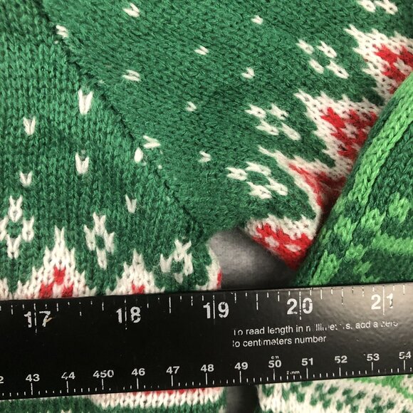 Green Christmas Mood Sweater - Picture 4 of 7